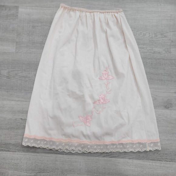 ❤️Vintage 70's Pastel Pink Lace Floral Embroidered Scallop Trim Skirt Slip - Picture 1 of 7